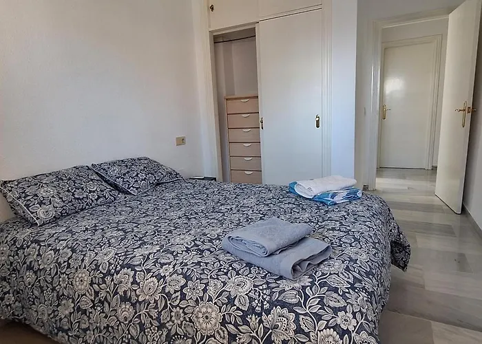 Apartment With Sea View In Torremolinos