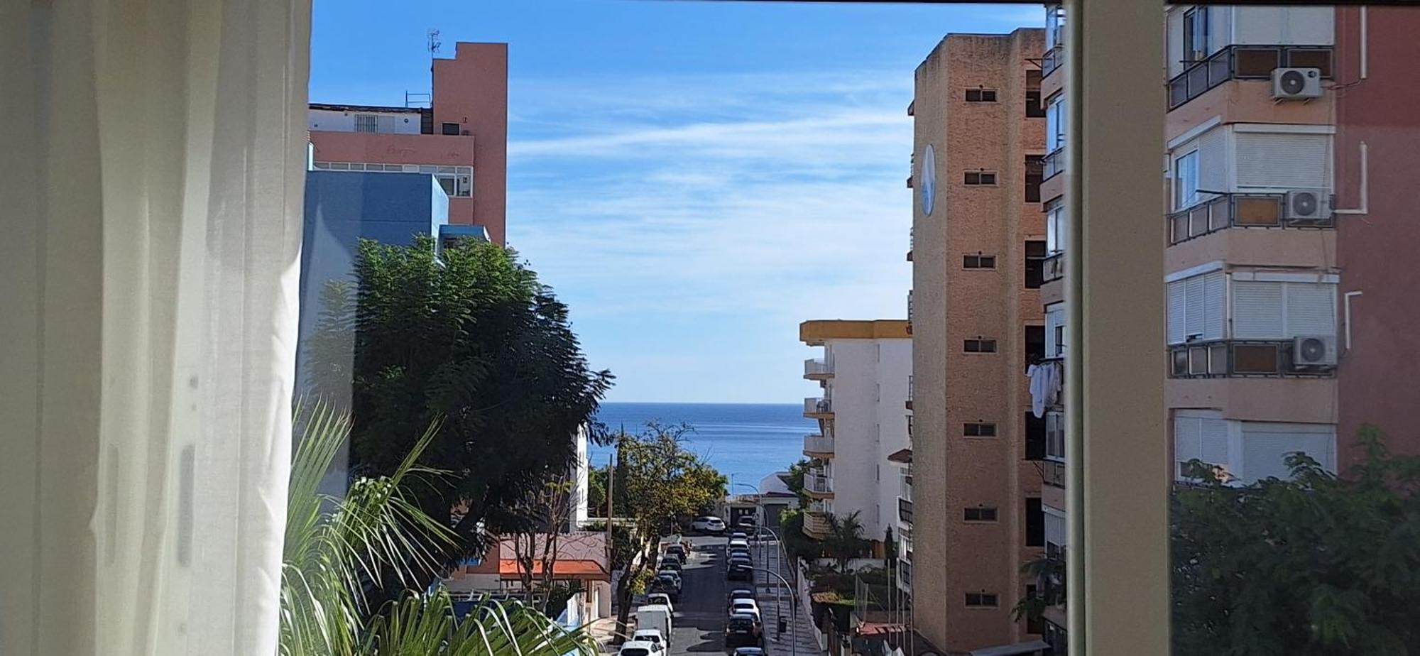 Apartamento With Sea View In Torremolinos